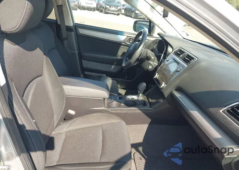 2019 Subaru Outback 2.5I Premium z USA, uszkodzony, nr VIN 4S4BSAFCXK3382304